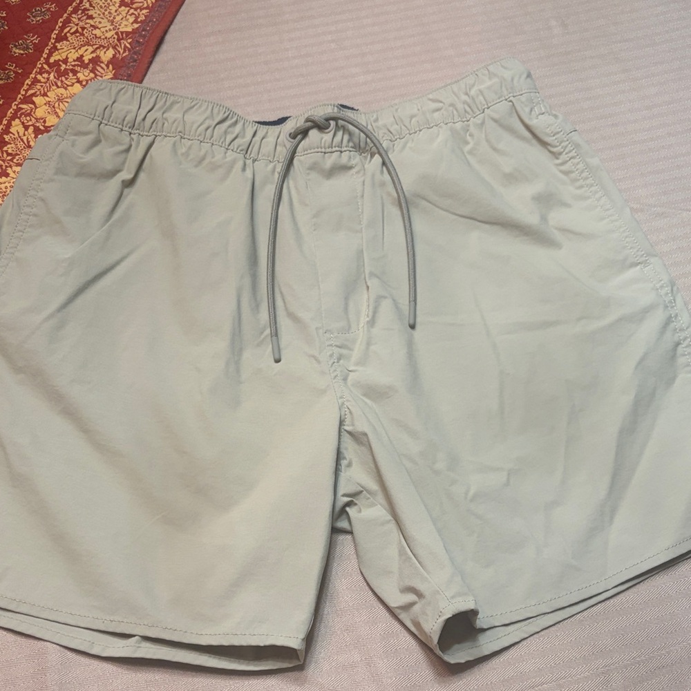 Men's J Crew 6” Tech Shorts